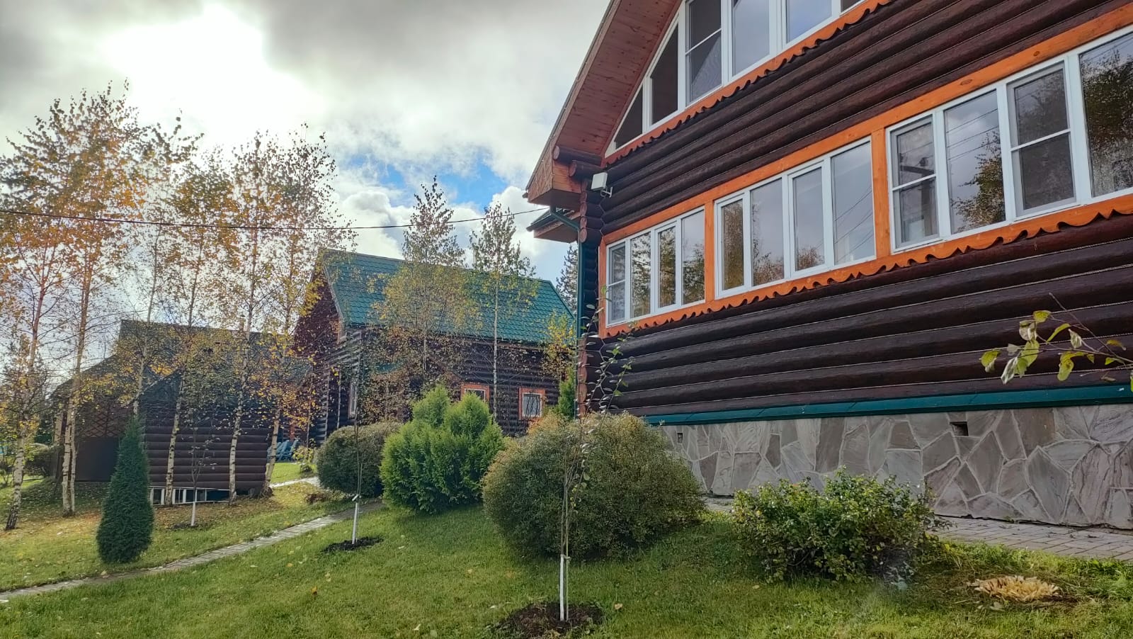 Ноябрь в Усадьбе Починки — уютный отдых, баня и специальные предложения